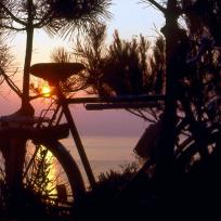 Übernachtung auf einem Felsen in Südfrankreich